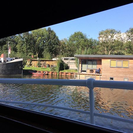 B&B Woonschip Robbedoes Amersfoort Eksteriør bilde